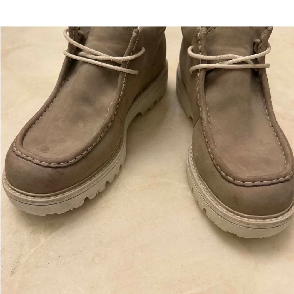 Timberland Moc Toe Chukka Boots Mens 10M Taupe Nubuck Leather